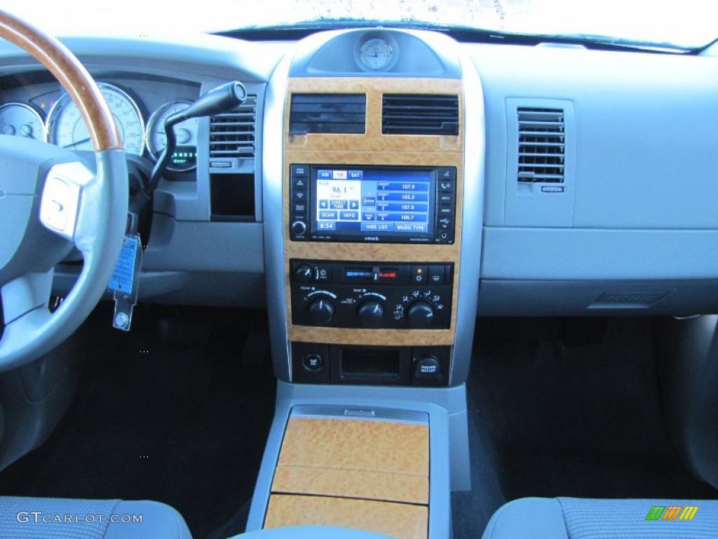 2009 Chrysler Aspen Limited Dark Slate Gray/Light Slate Gray Dashboard Photo #39905259