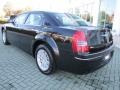 Brilliant Black Crystal Pearl - 300 Touring Photo No. 3