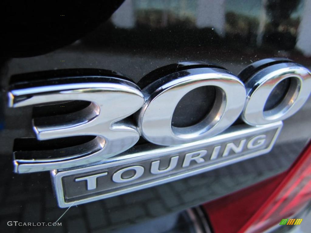 2010 Chrysler 300 Touring Marks and Logos Photo #39905635