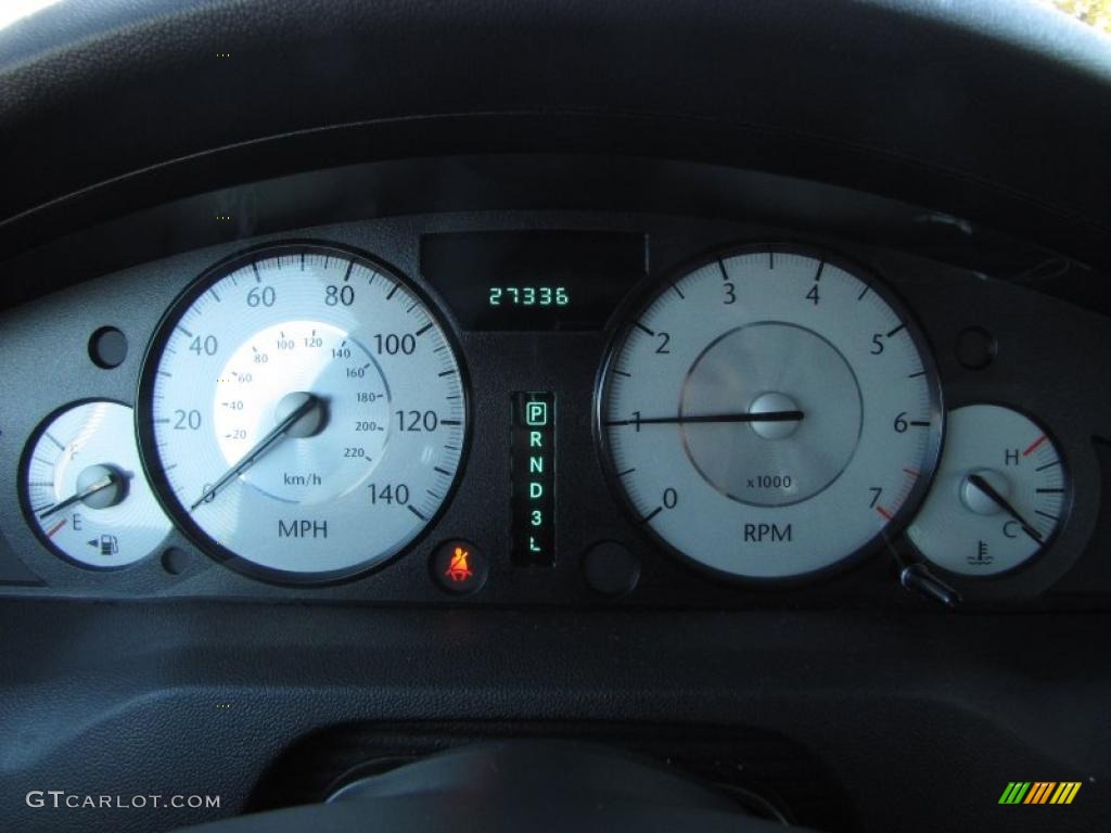 2010 Chrysler 300 Touring Gauges Photo #39905751