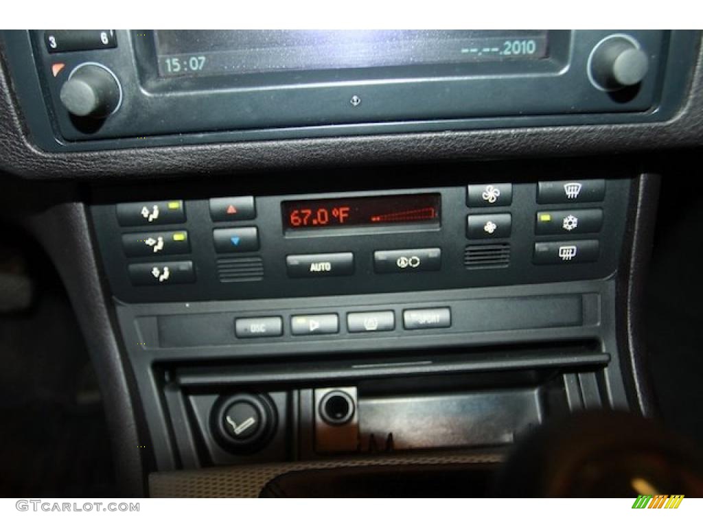 2005 BMW M3 Coupe Controls Photo #39906523