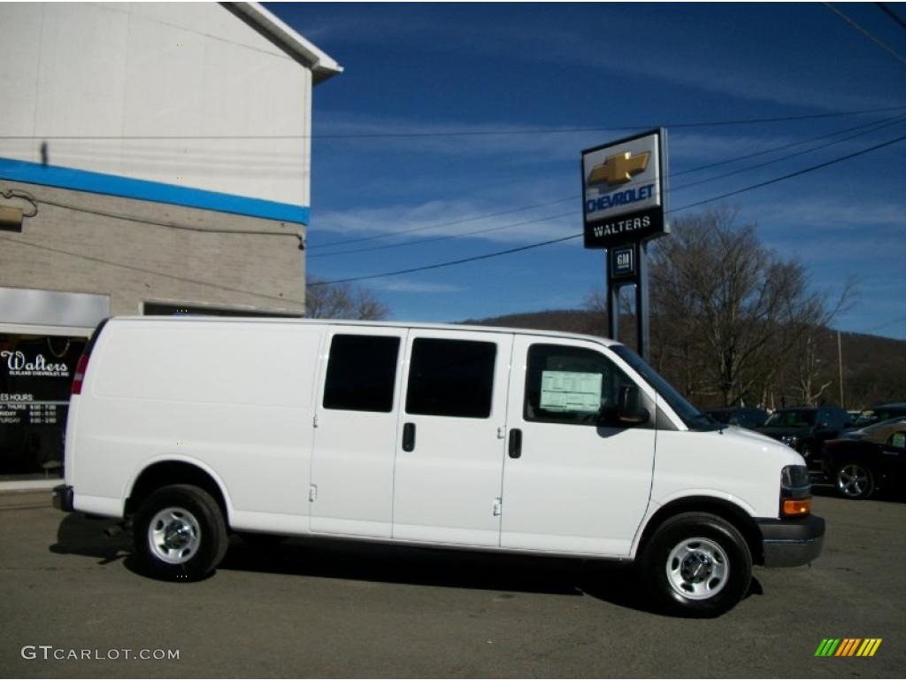 2011 Express 3500 Cargo Van - Summit White / Medium Pewter photo #1