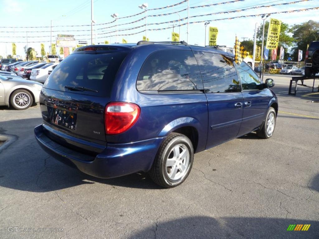 Midnight Blue Pearl 2005 Dodge Grand Caravan SXT Exterior Photo #39906671
