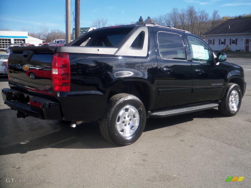 Black 2011 Chevrolet Avalanche LS 4x4 Exterior Photo #39907455