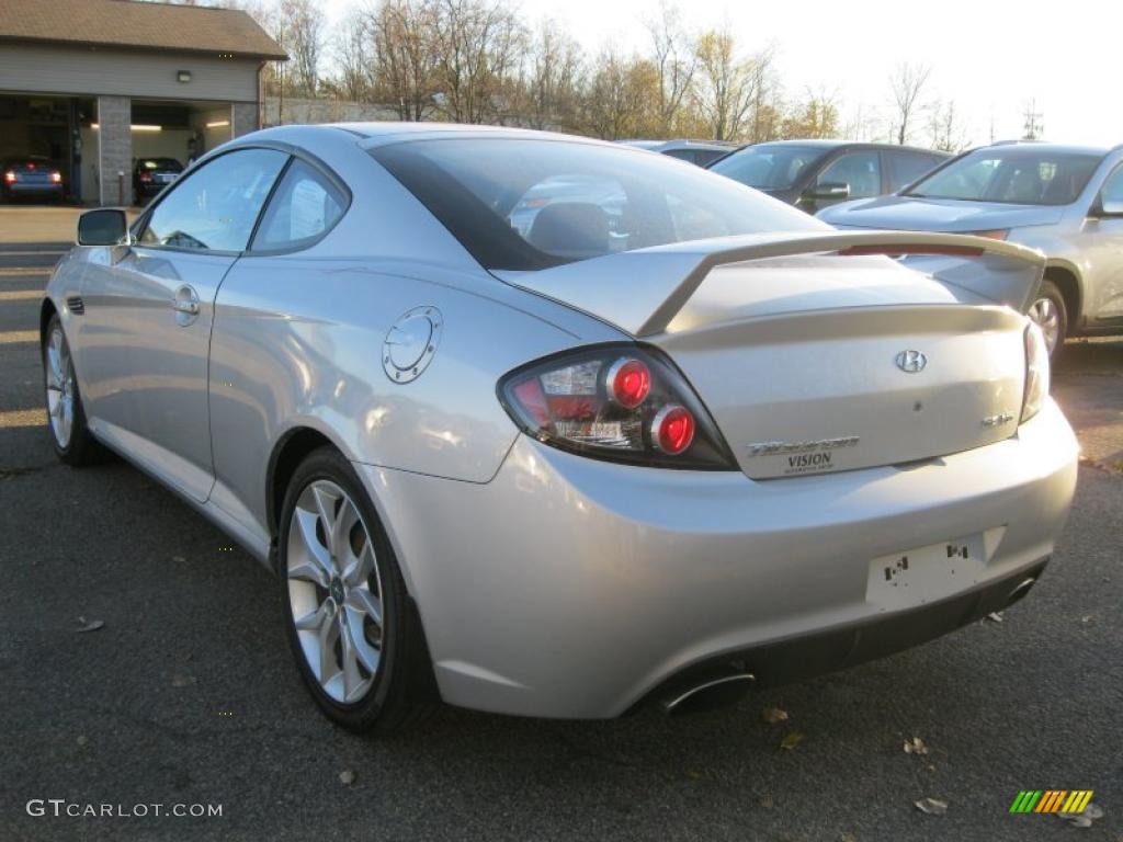 2008 Tiburon SE - Quicksilver / SE Red Leather/Black Sport Grip photo #14