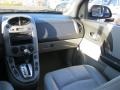 2005 Black Onyx Saturn VUE V6 AWD  photo #22