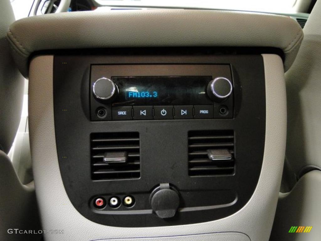 2008 Chevrolet Avalanche LTZ Controls Photo #39911039