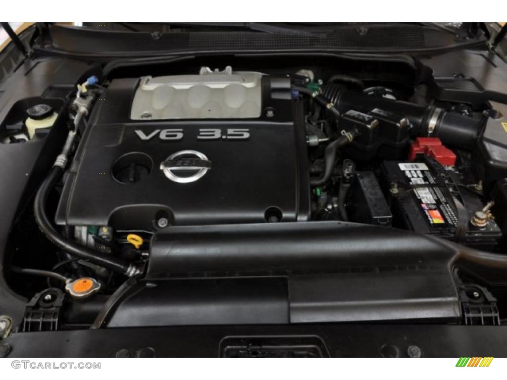 2004 Nissan Maxima 3.5 SE Engine Photos