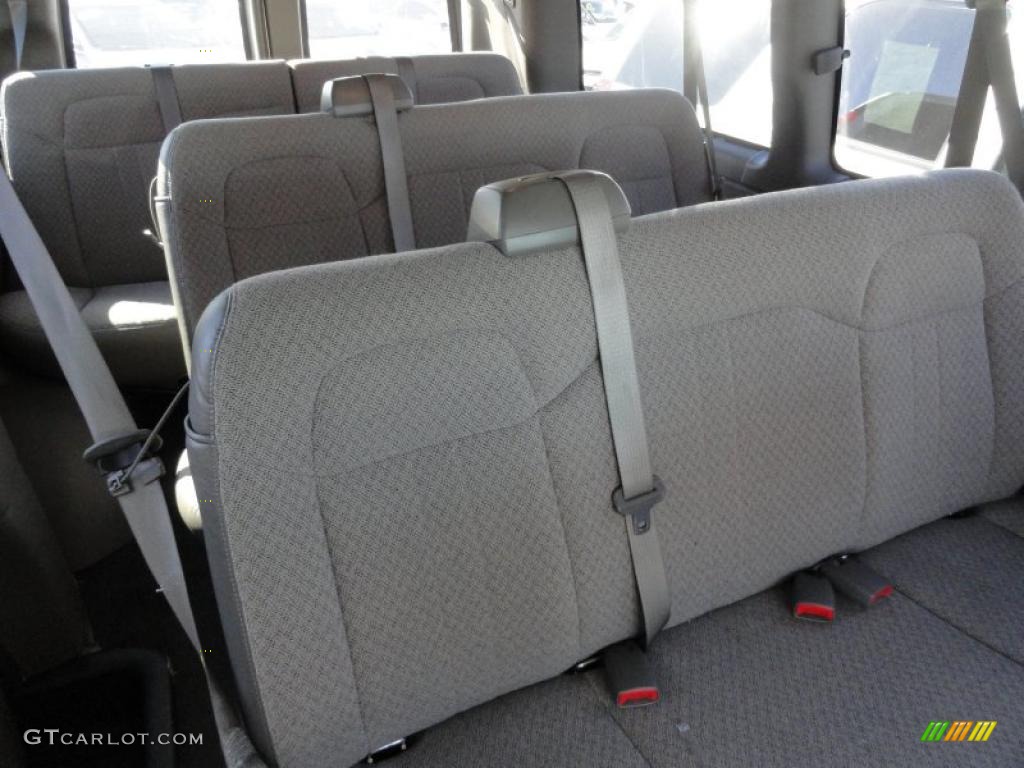Neutral Interior 2010 Chevrolet Express LS 3500 Passenger Van Photo #39912971
