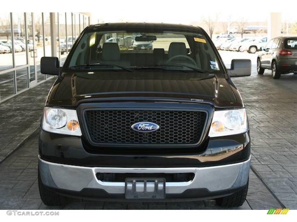 2006 F150 XLT SuperCrew - Black / Medium/Dark Flint photo #32