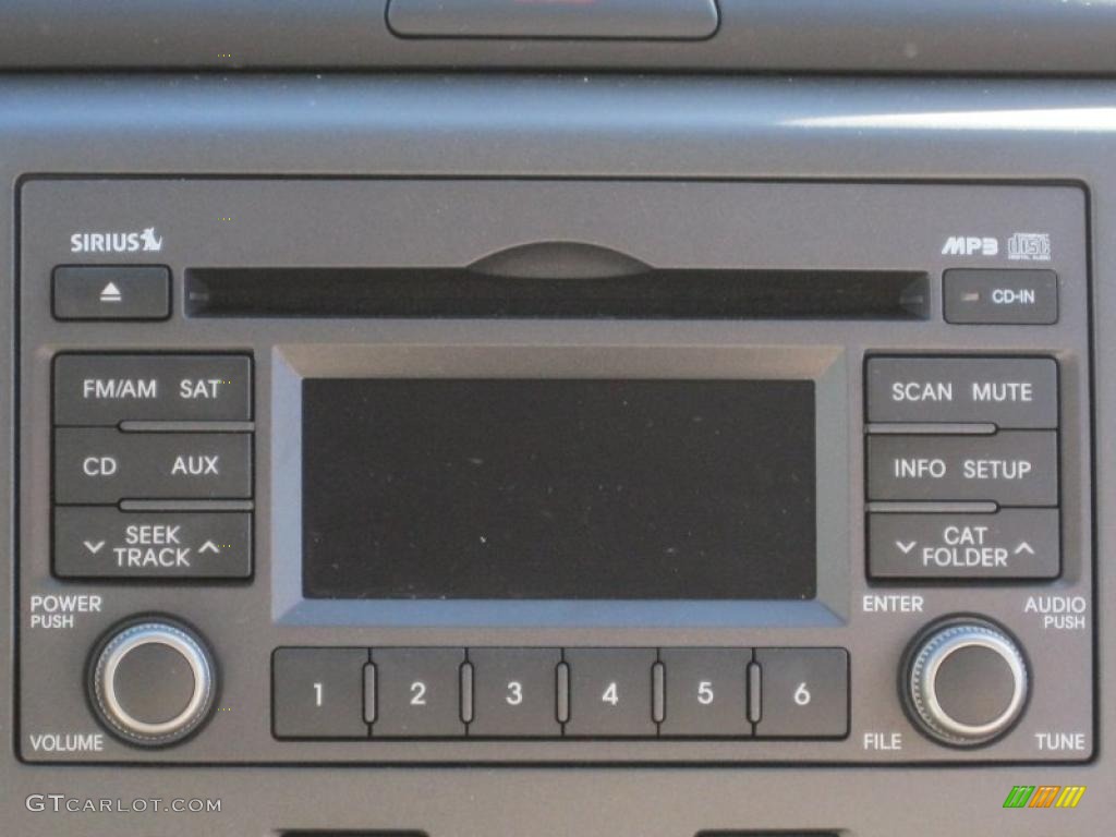 2010 Kia Optima LX Controls Photo #39914291