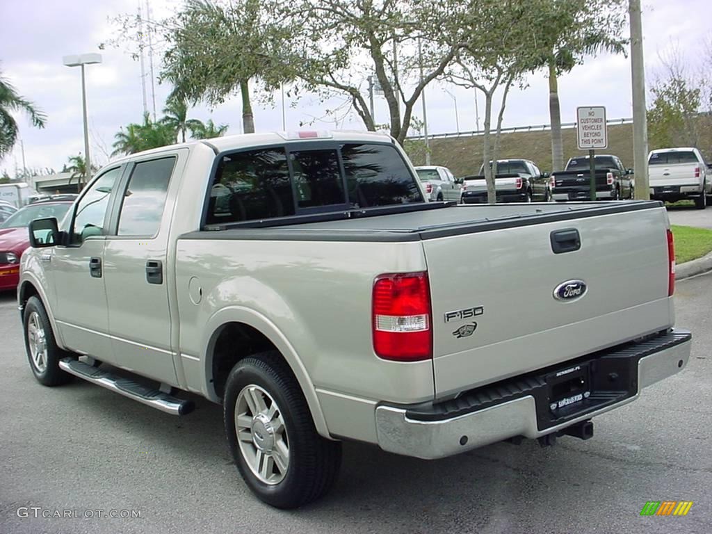 2006 F150 Lariat SuperCrew - Smokestone Metallic / Tan photo #5