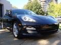 Black - Panamera 4 Photo No. 3