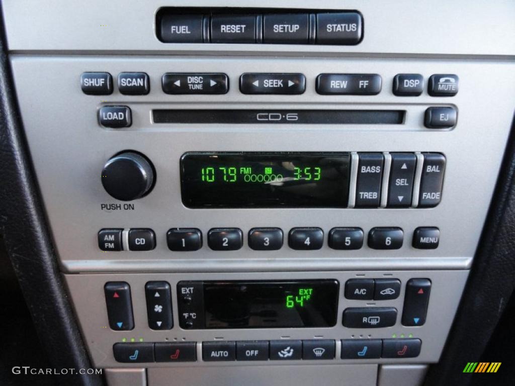 2003 Lincoln LS V8 Controls Photo #39916187