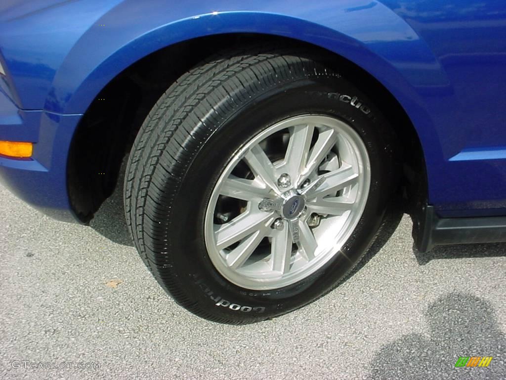2006 Mustang V6 Premium Convertible - Vista Blue Metallic / Dark Charcoal photo #14