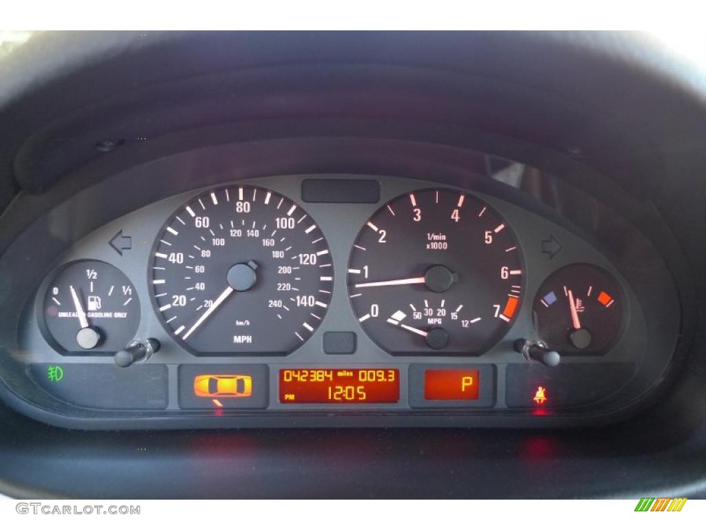 2005 BMW 3 Series 325i Sedan Gauges Photo #39918091