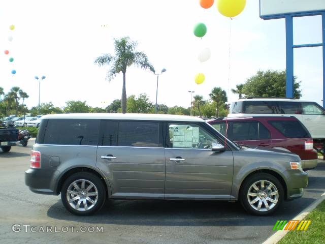 2009 Flex Limited - Sterling Grey Metallic / Medium Light Stone photo #3