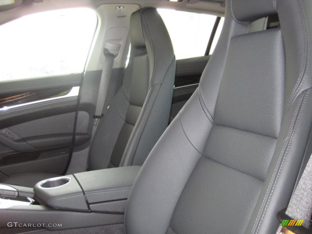 Black Interior 2011 Porsche Panamera 4 Photo #39919463
