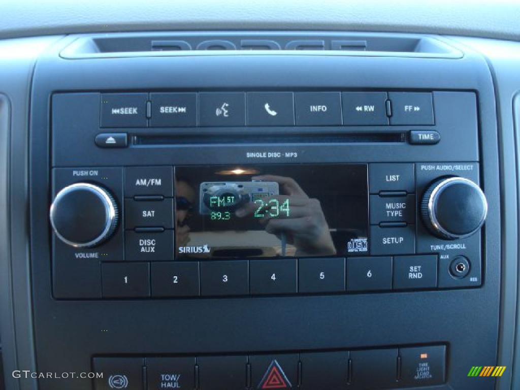 2011 Dodge Ram 2500 HD ST Crew Cab 4x4 Controls Photo #39920323