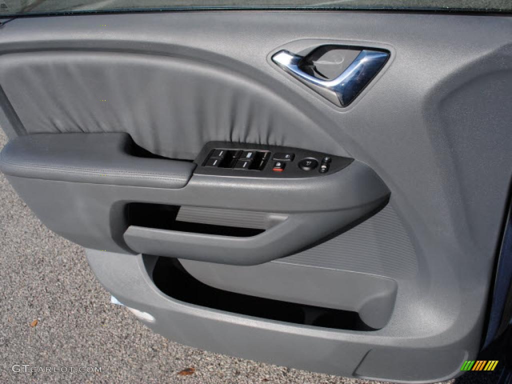2007 Honda Odyssey EX-L Gray Door Panel Photo #39921007