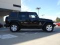 Black - Wrangler Unlimited Sahara 4x4 Photo No. 2