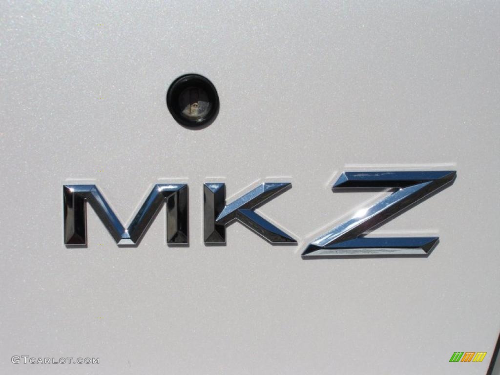 2011 MKZ FWD - White Platinum Tri-Coat / Light Camel photo #4