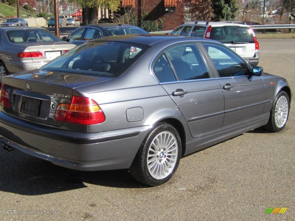 2003 3 Series 330xi Sedan - Steel Blue Metallic / Black photo #5