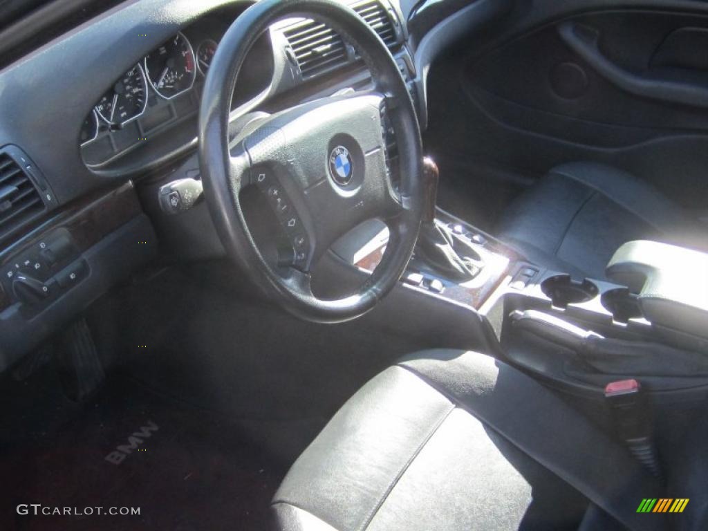 2003 3 Series 330xi Sedan - Steel Blue Metallic / Black photo #16
