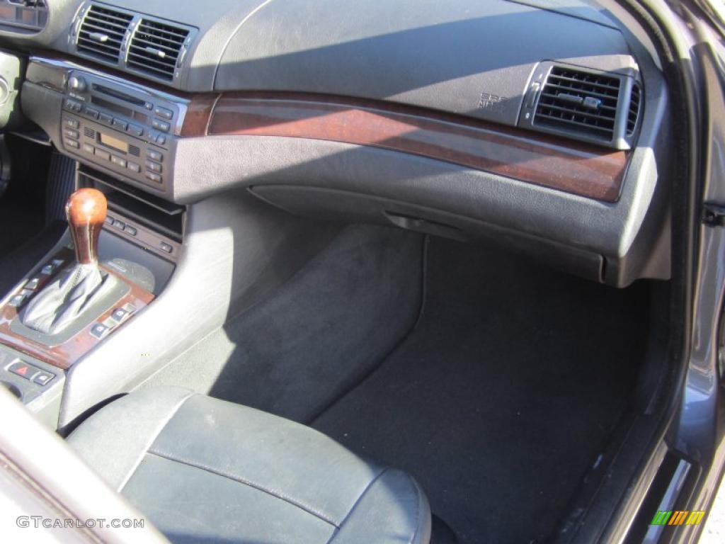 2003 3 Series 330xi Sedan - Steel Blue Metallic / Black photo #22