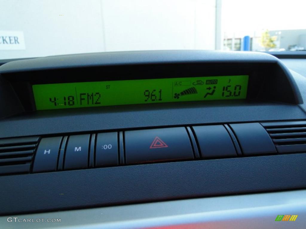 2009 Mazda MAZDA5 Sport Controls Photo #39926164