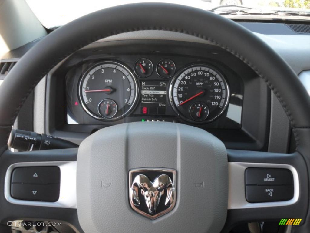 2011 Ram 1500 SLT Crew Cab - Deep Water Blue Pearl / Dark Slate Gray/Medium Graystone photo #13