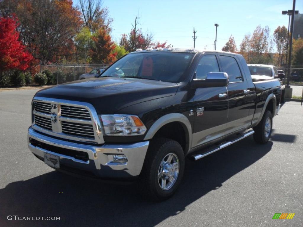 2011 Ram 2500 HD Laramie Mega Cab 4x4 - Brilliant Black Crystal Pearl / Dark Slate photo #1