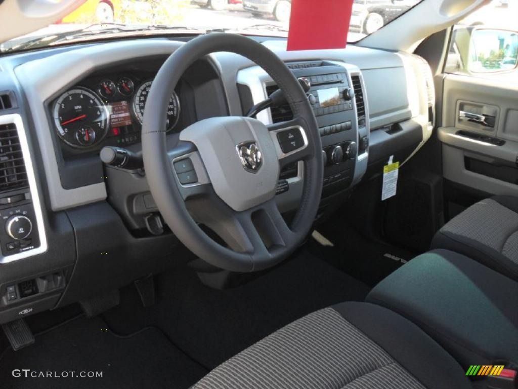 2011 Ram 1500 SLT Quad Cab 4x4 - White Gold / Dark Slate Gray/Medium Graystone photo #26