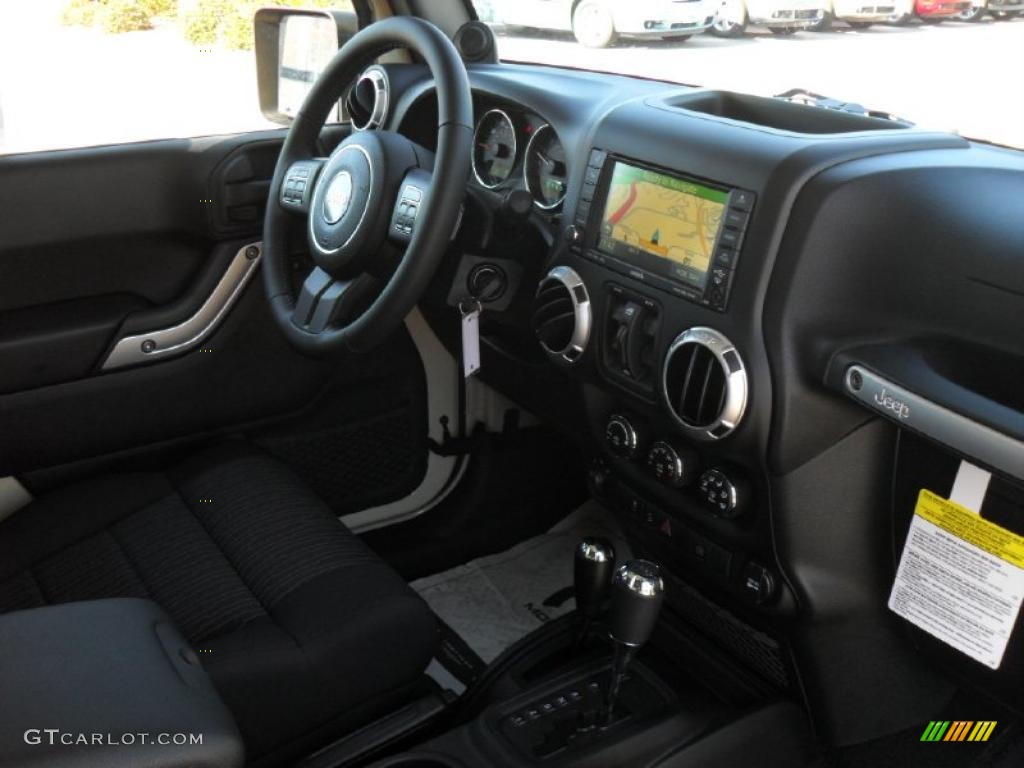 Black Interior 2011 Jeep Wrangler Unlimited Sahara 4x4 Photo #39930844