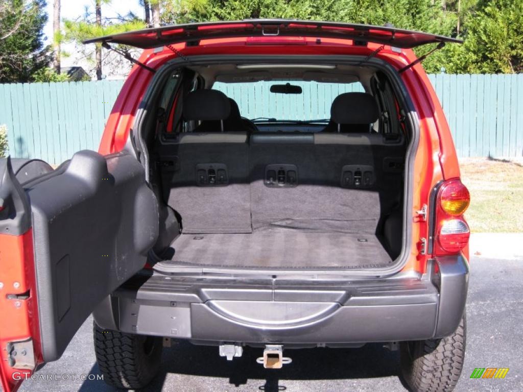 2004 Liberty Sport 4x4 Columbia Edition - Flame Red / Dark Slate Gray photo #13