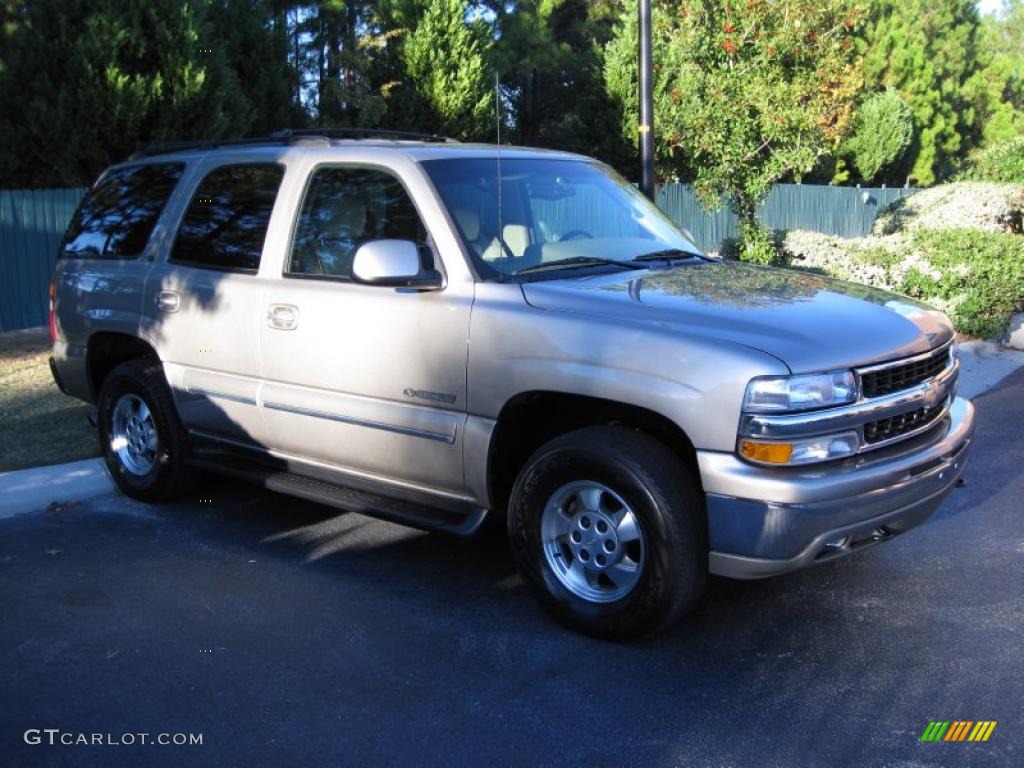 2001 Tahoe LT - Light Pewter Metallic / Tan/Neutral photo #24