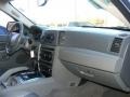 Black - Grand Cherokee Laredo 4x4 Photo No. 28