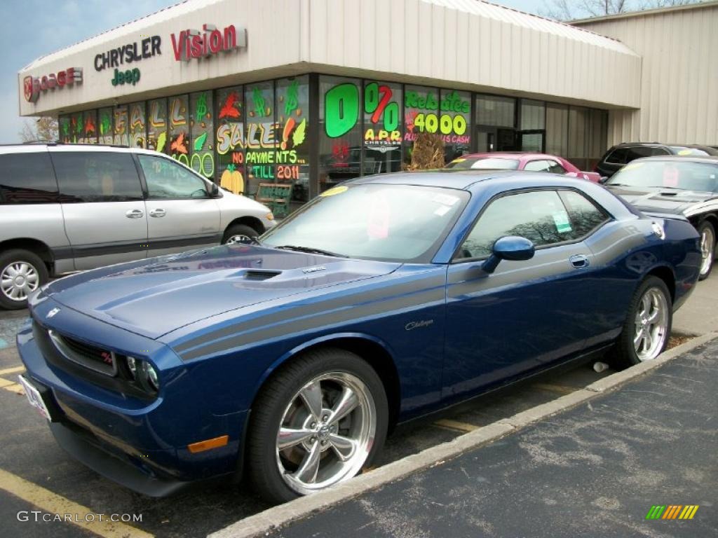 2010 Challenger R/T Classic - Deep Water Blue Pearl / Dark Slate Gray photo #1