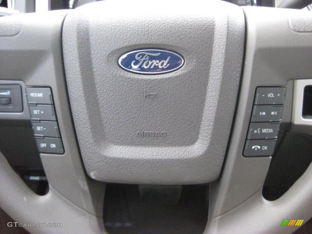 2010 Ford F150 XLT SuperCrew 4x4 Controls Photo #39934160