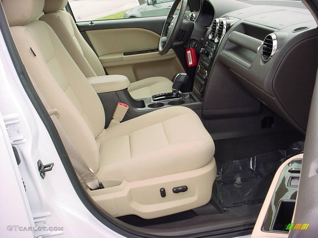 2008 Taurus X SEL - Oxford White / Camel photo #11