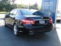 Black - E 350 Sedan Photo No. 14