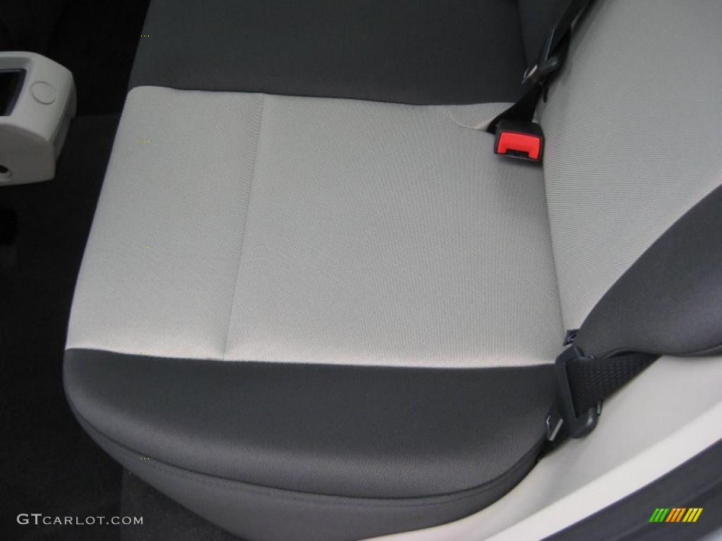 Light Stone/Charcoal Black Cloth Interior 2011 Ford Fiesta S Sedan Photo #39937364