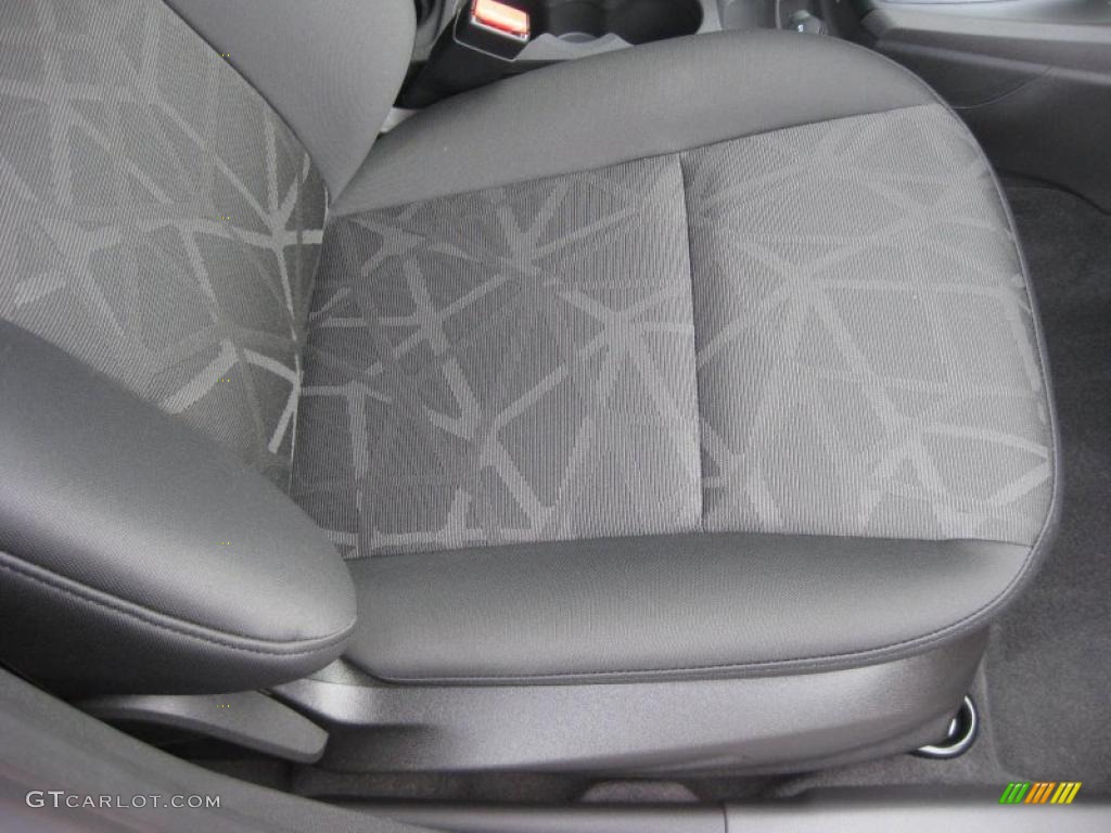 Charcoal Black/Blue Cloth Interior 2011 Ford Fiesta SE Sedan Photo #39937844