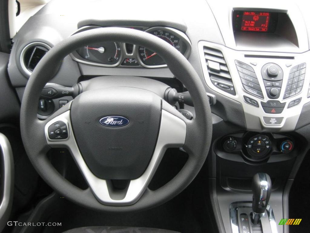 2011 Ford Fiesta SE Sedan Charcoal Black/Blue Cloth Dashboard Photo #39937924