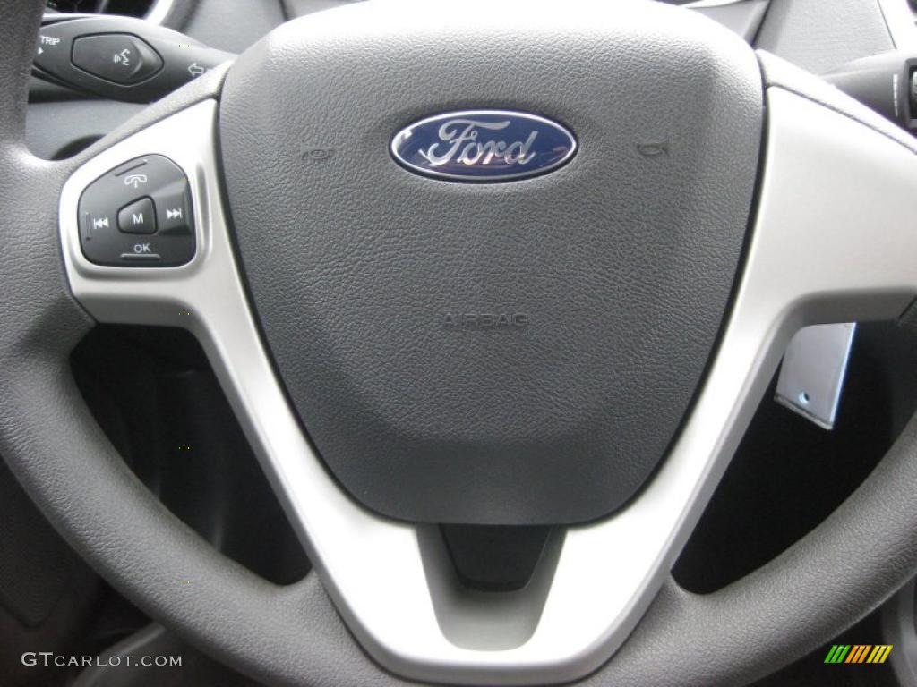 2011 Ford Fiesta SE Sedan Controls Photo #39937988