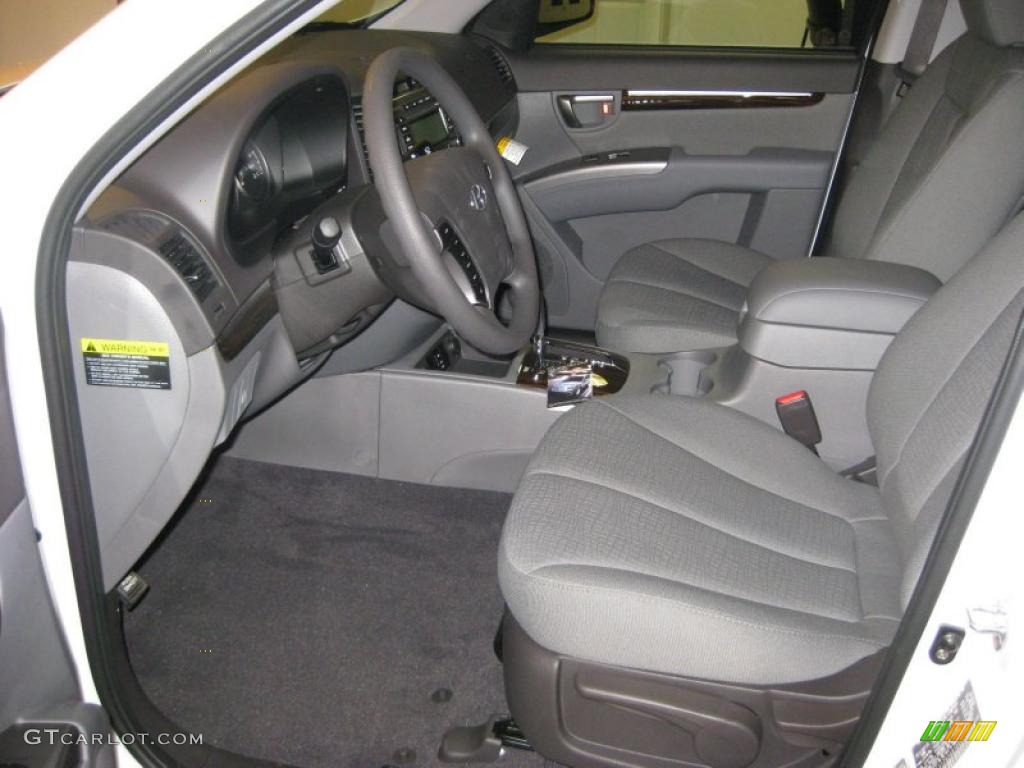 Gray Interior 2011 Hyundai Santa Fe GLS Photo #39939212