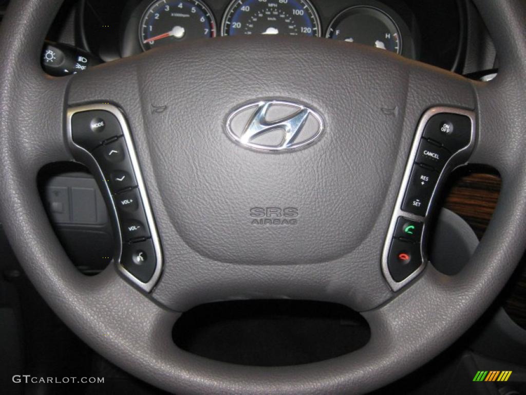 2011 Hyundai Santa Fe GLS Gray Steering Wheel Photo #39939380