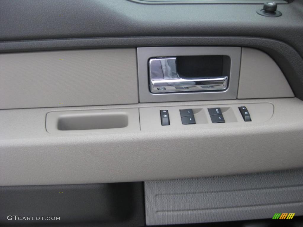 2010 F150 XLT SuperCrew 4x4 - Vermillion Red / Medium Stone photo #15