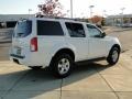 Avalanche White - Pathfinder S 4x4 Photo No. 5