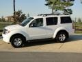 Avalanche White - Pathfinder S 4x4 Photo No. 8